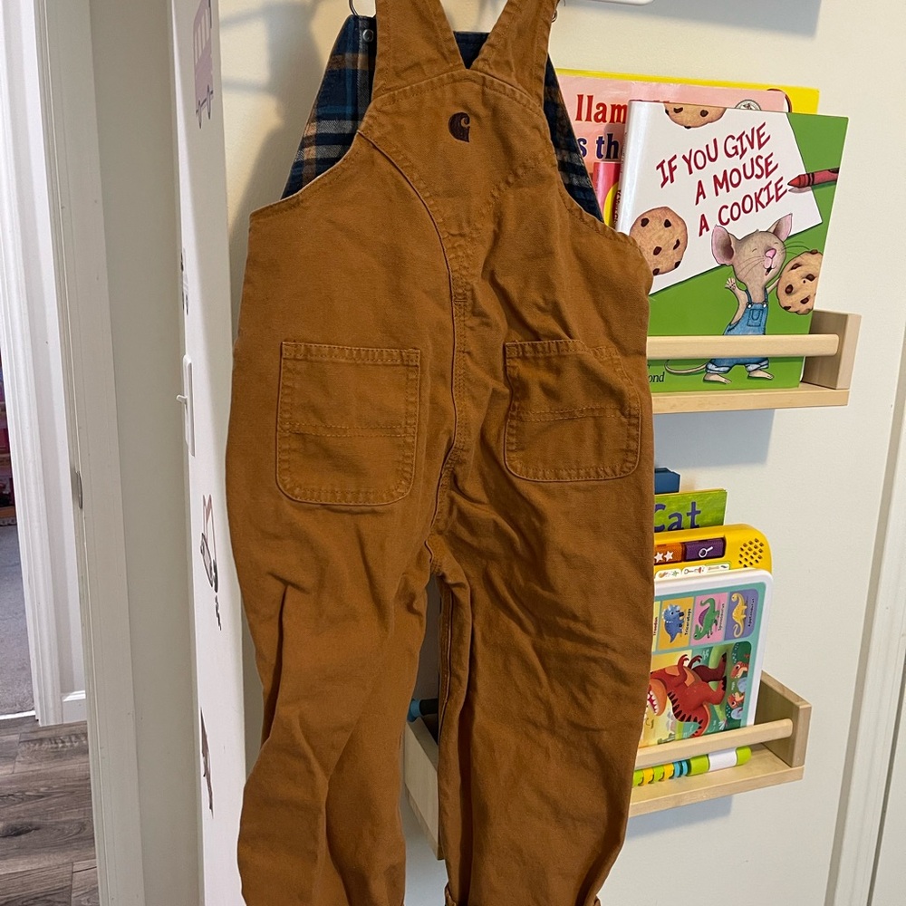 4T Carhartt Overalls - Picture 3 of 4